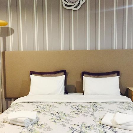 Apartment On Sumskaya No Smoking Харков Екстериор снимка