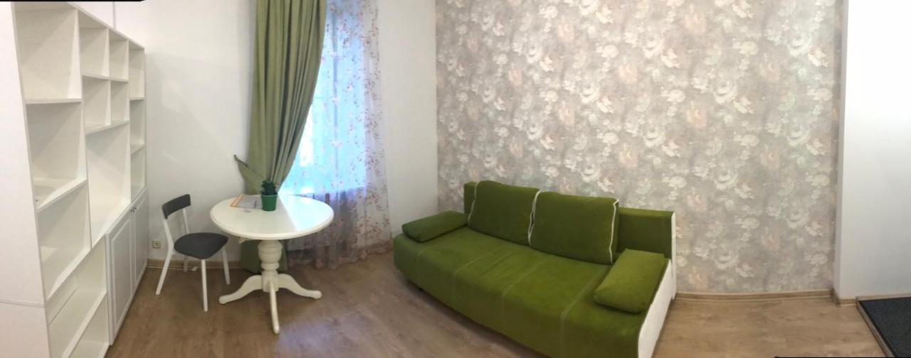 Apartment On Sumskaya No Smoking Харков Екстериор снимка