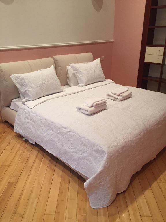 Apartment On Sumskaya No Smoking Харков Екстериор снимка