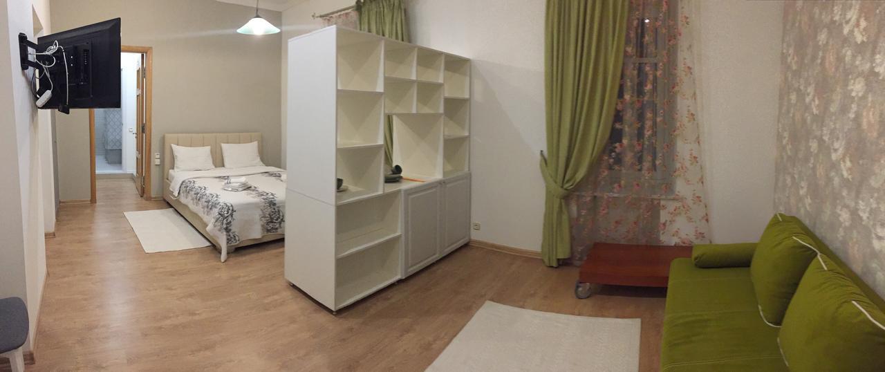 Apartment On Sumskaya No Smoking Харков Екстериор снимка