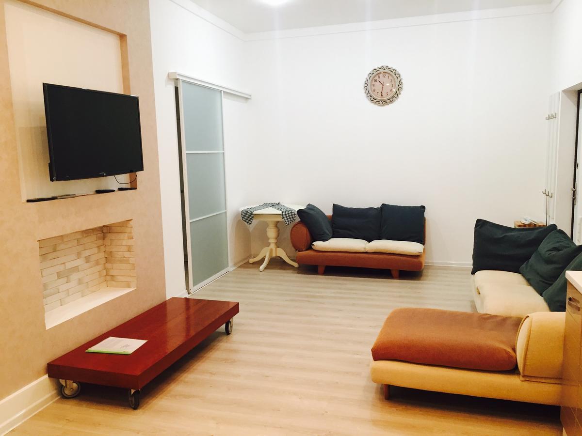Apartment On Sumskaya No Smoking Харков Екстериор снимка