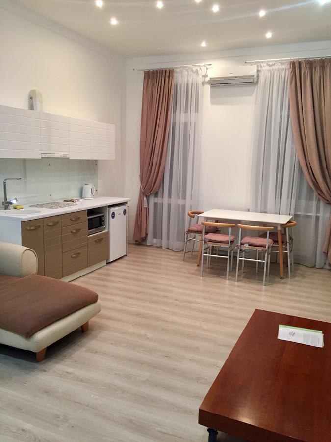 Apartment On Sumskaya No Smoking Харков Екстериор снимка